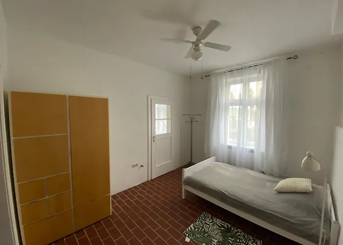 Honiger Historic Townhouse Center 12min - Airport 11min * וינה