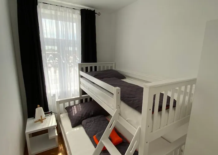 Honiger Historic Townhouse Center 12min - Airport 11min *