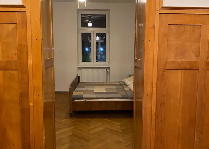 Honiger Historic Townhouse Center 12min - Airport 11min