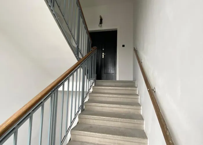 Honiger Historic Townhouse Center 12min - Airport 11min