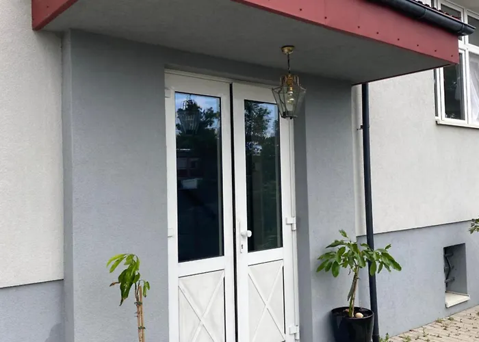 Honiger Historic Townhouse Center 12min - Airport 11min וינה